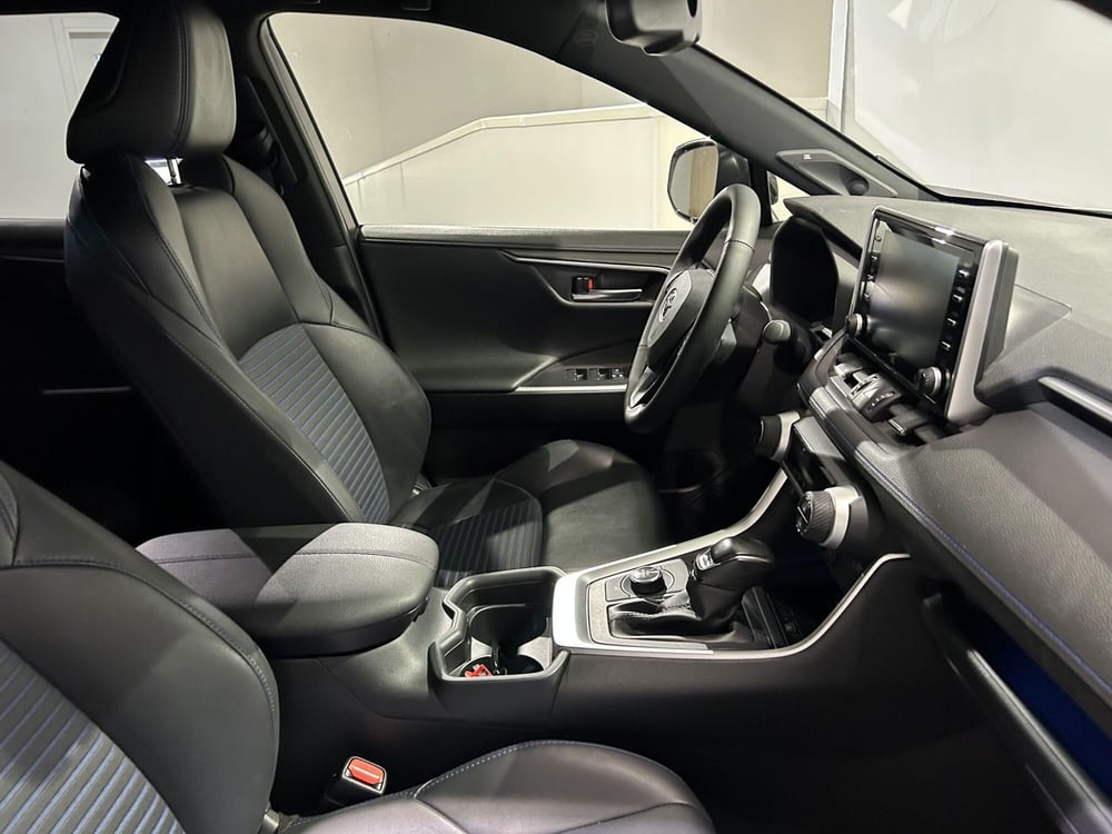 Toyota Rav4 usata a Milano (5)