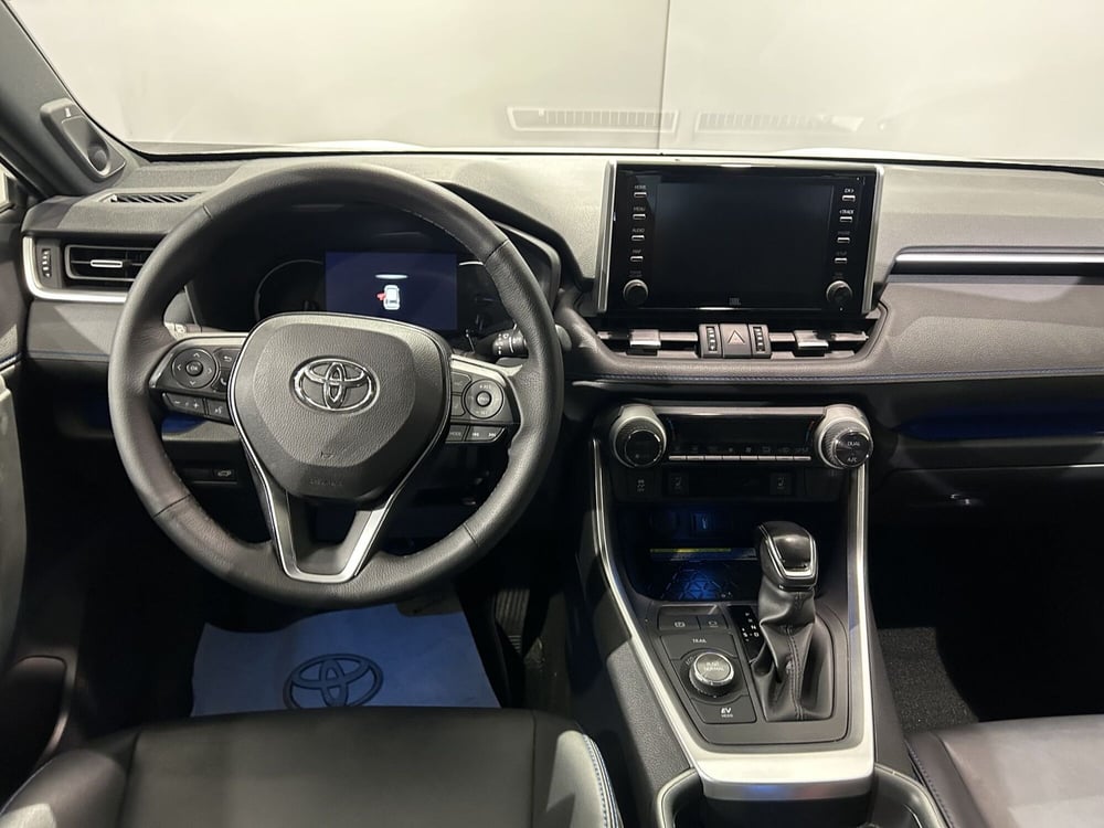 Toyota Rav4 usata a Milano (8)
