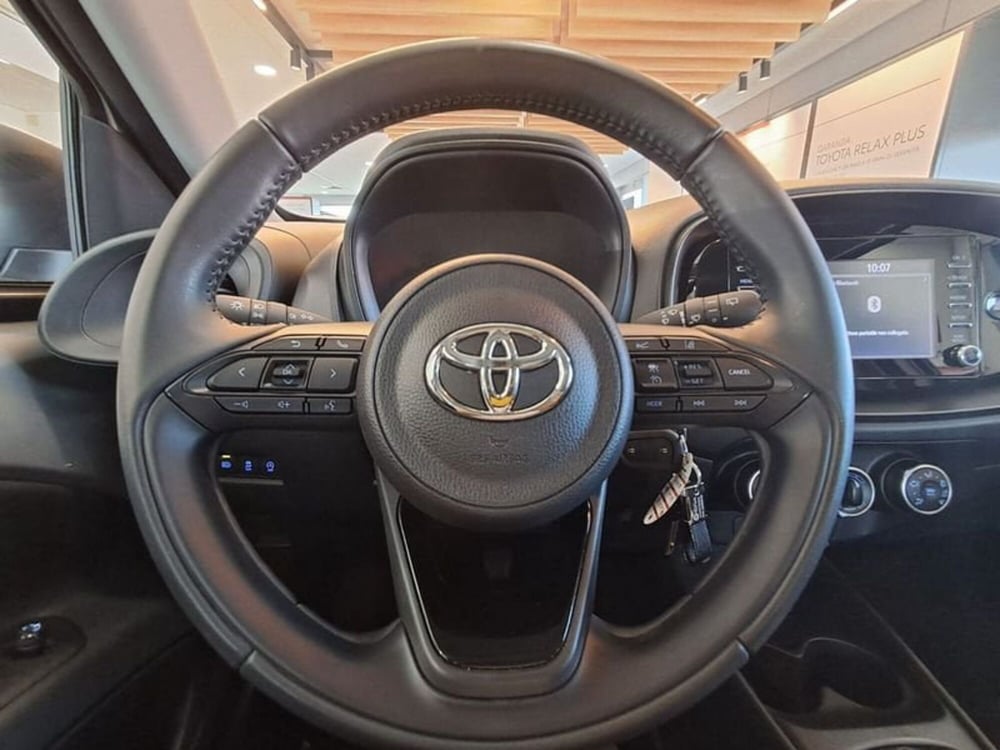 Toyota Aygo X usata a Cagliari (14)