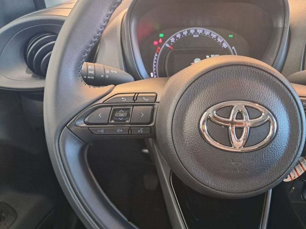 Toyota Aygo X usata a Cagliari (15)