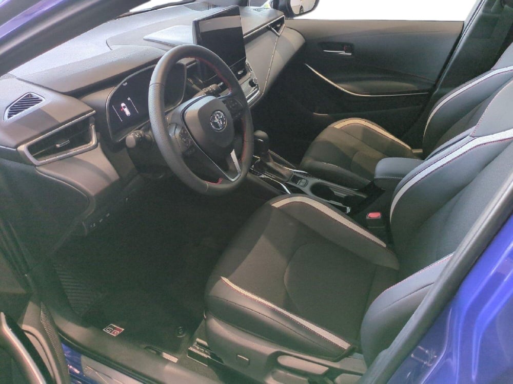 Toyota Corolla Touring Sports nuova a Milano (8)