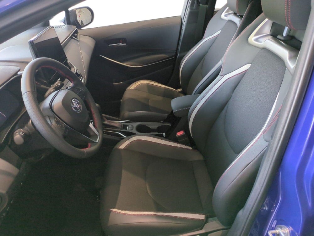 Toyota Corolla Touring Sports nuova a Milano (9)