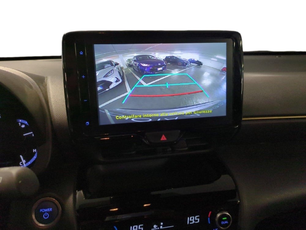 Toyota Yaris Cross usata a Milano (18)