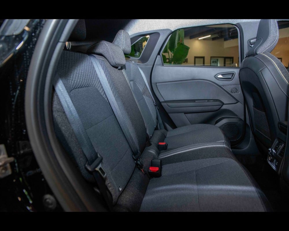 Renault Symbioz nuova a Treviso (13)