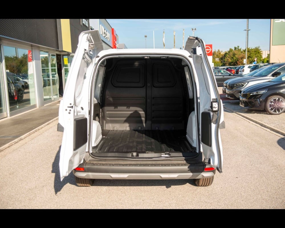 Nissan Townstar nuova a Treviso (14)