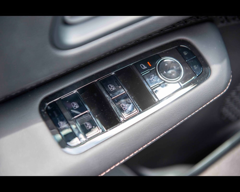 Nissan Ariya nuova a Treviso (16)