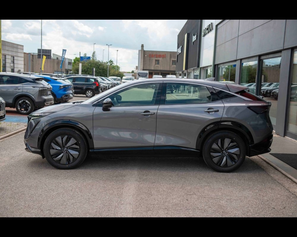 Nissan Ariya nuova a Treviso (2)