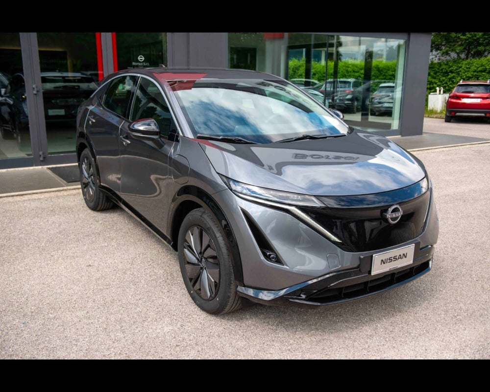 Nissan Ariya nuova a Treviso (6)