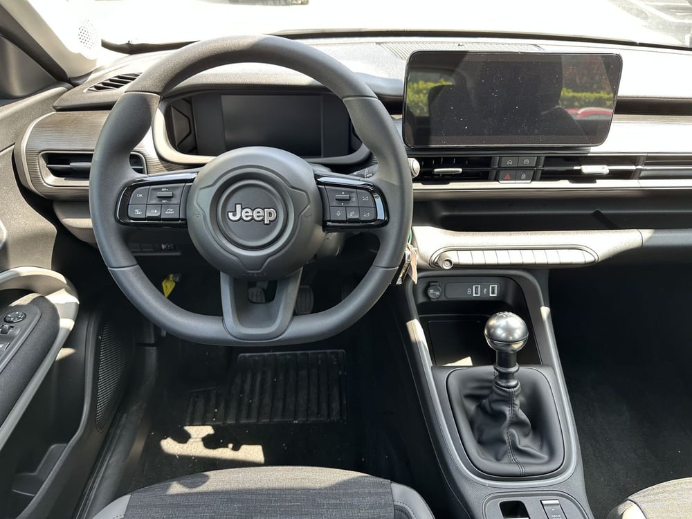 Jeep Avenger nuova a Reggio Emilia (6)