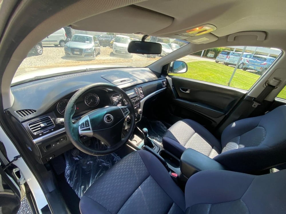 Ssangyong Korando usata a La Spezia (10)