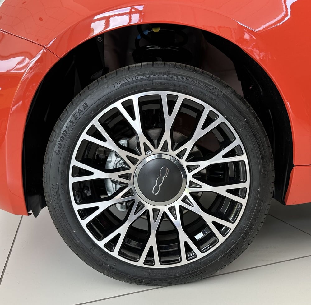 Fiat 500 nuova a Reggio Emilia (6)