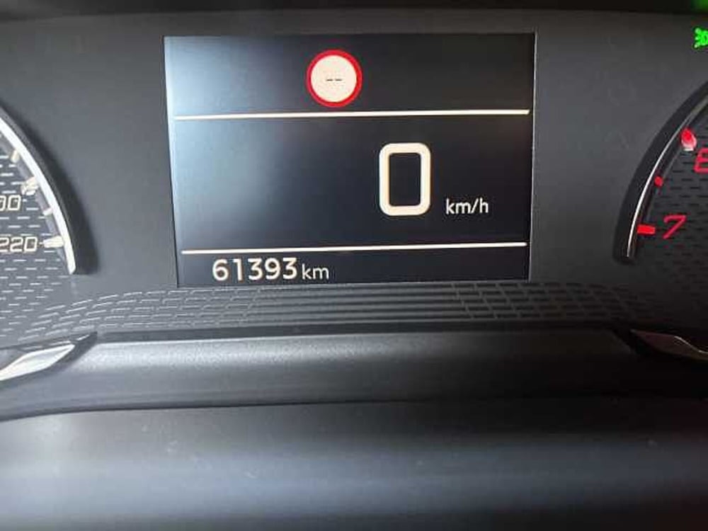 Peugeot 2008 usata a Siena (11)