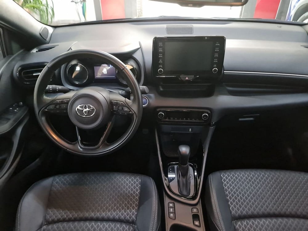 Toyota Yaris usata a Bologna (10)