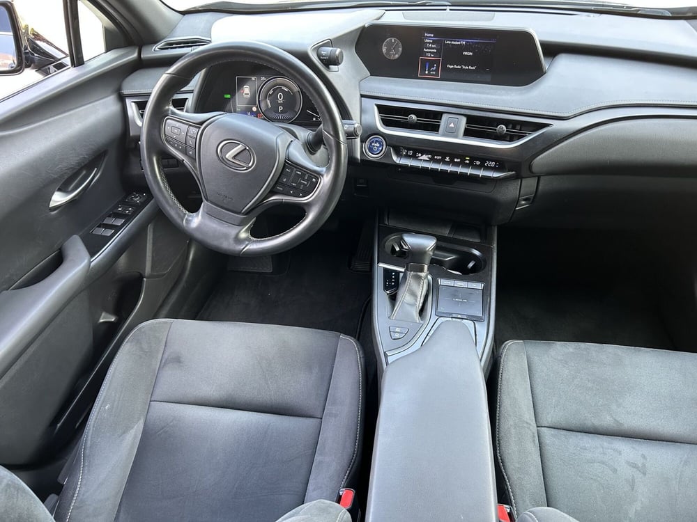Lexus UX usata a Bologna (10)