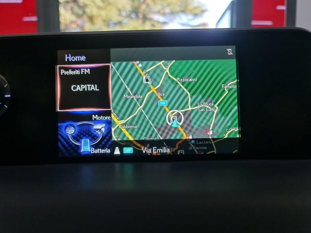 Lexus UX usata a Bologna (12)