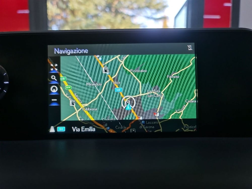 Lexus UX usata a Bologna (14)