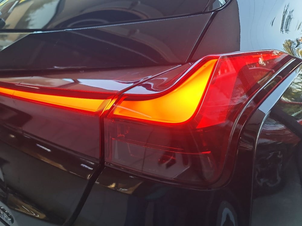Lexus UX usata a Bologna (16)