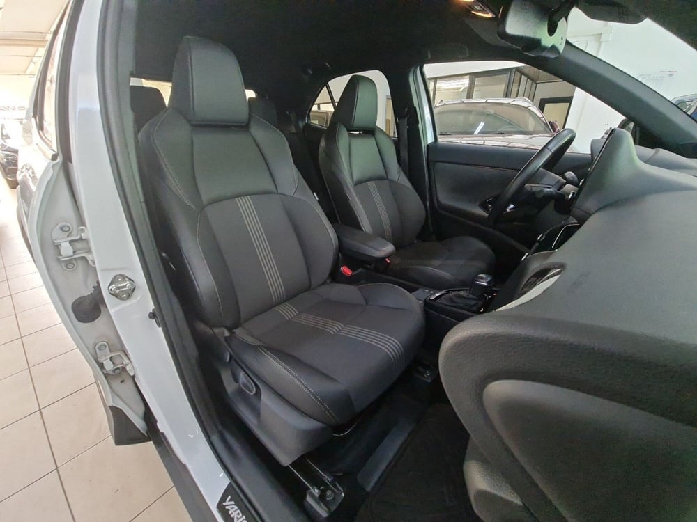 Toyota Yaris Cross usata a Bologna (12)