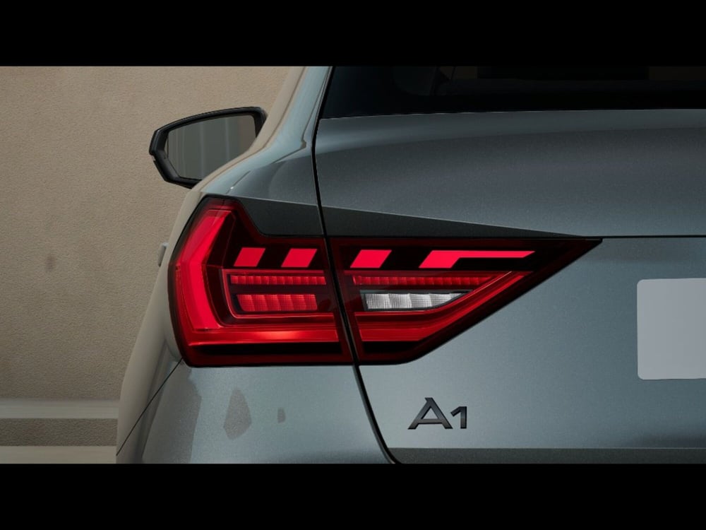 Audi A1 Sportback nuova a Livorno (7)