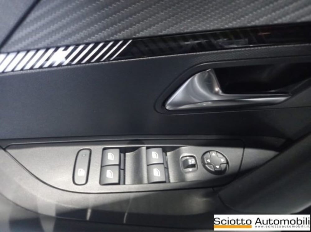 Peugeot 2008 usata a Messina (12)