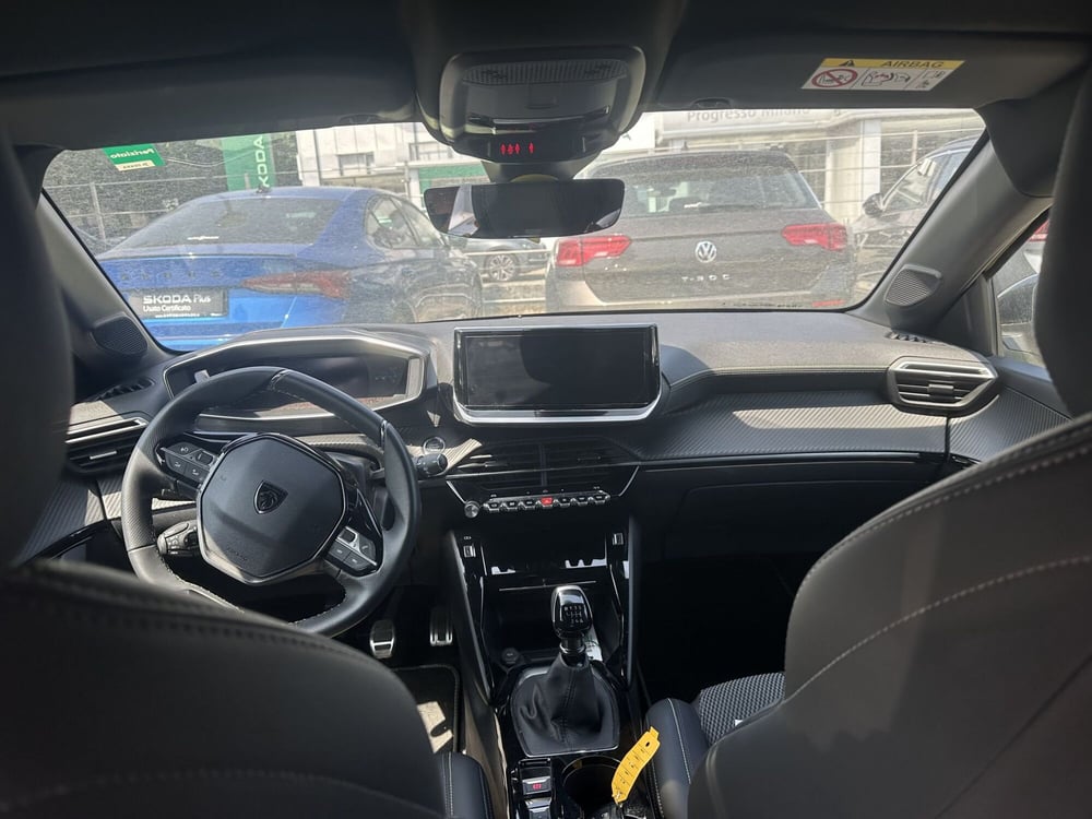 Peugeot 208 usata a Milano (12)
