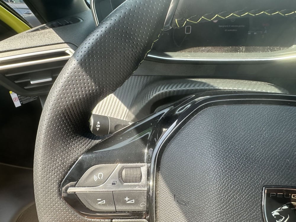 Peugeot 208 usata a Milano (19)