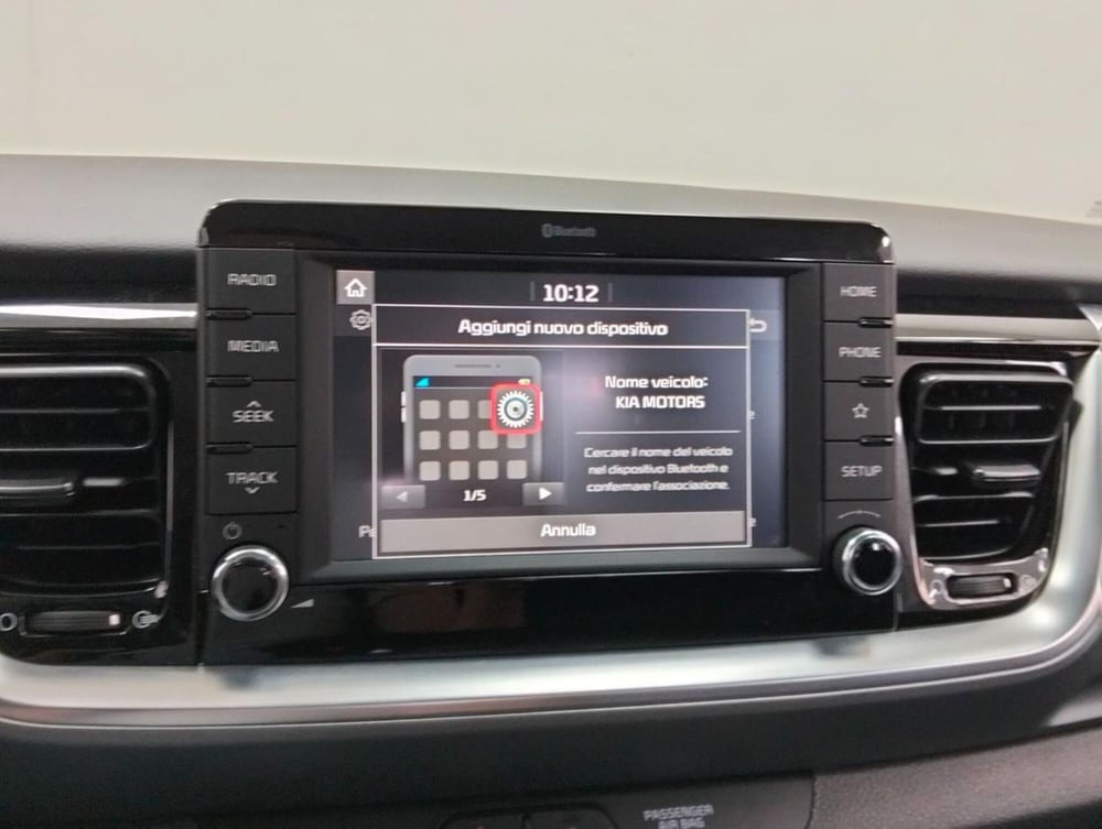 Kia Stonic usata a Como (14)