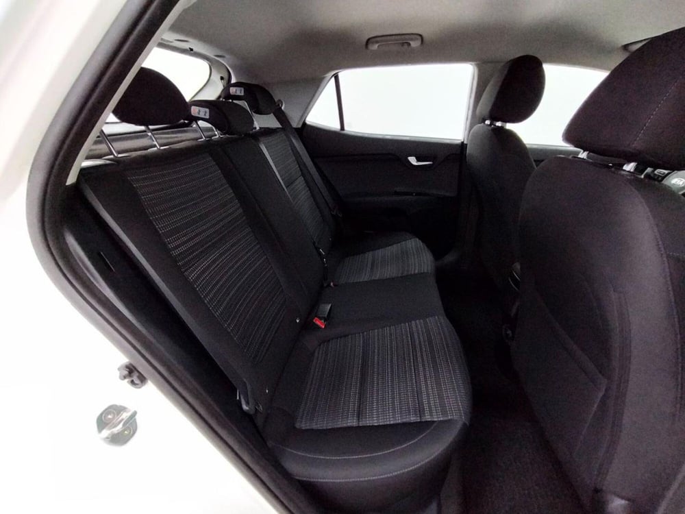 Kia Stonic usata a Como (5)