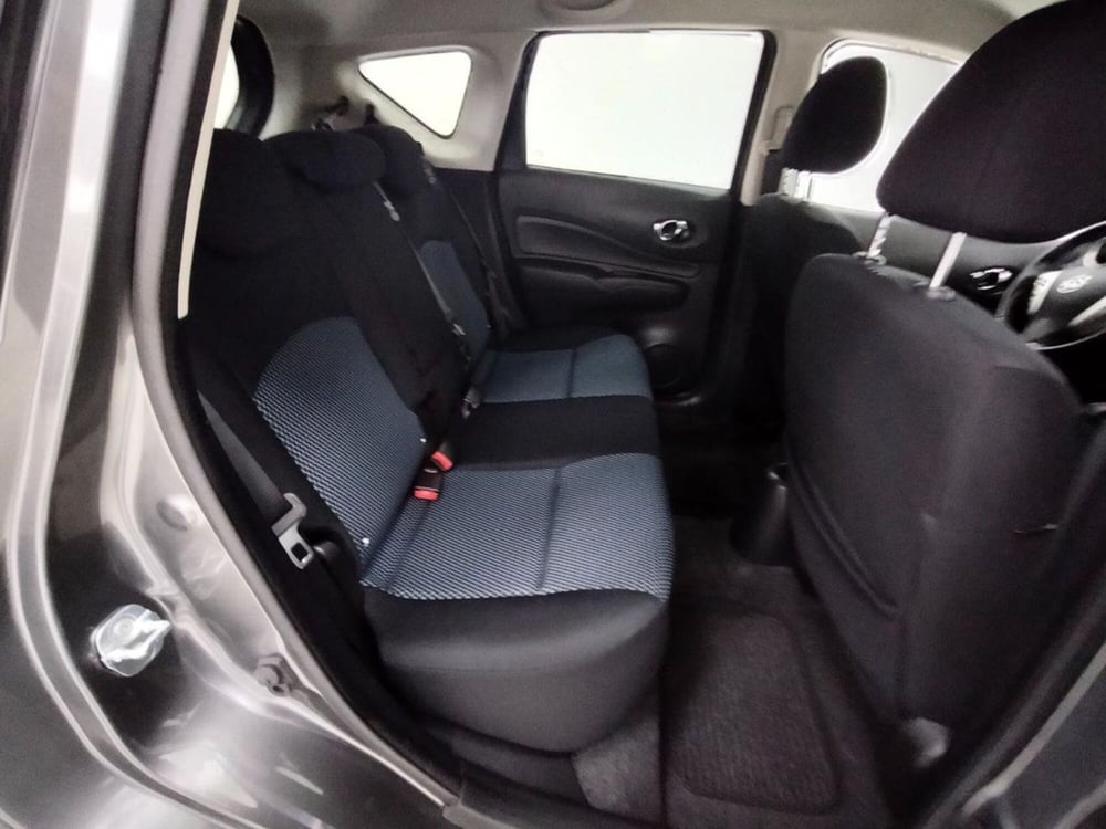 Nissan Note usata a Como (3)
