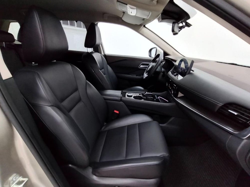 Nissan X-Trail usata a Como (3)