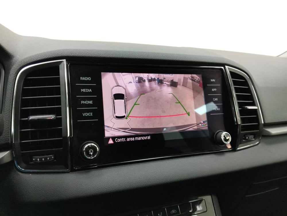 Skoda Karoq usata a Como (12)