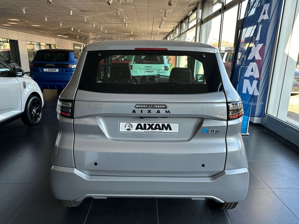 Aixam e City nuova a Monza e Brianza (5)