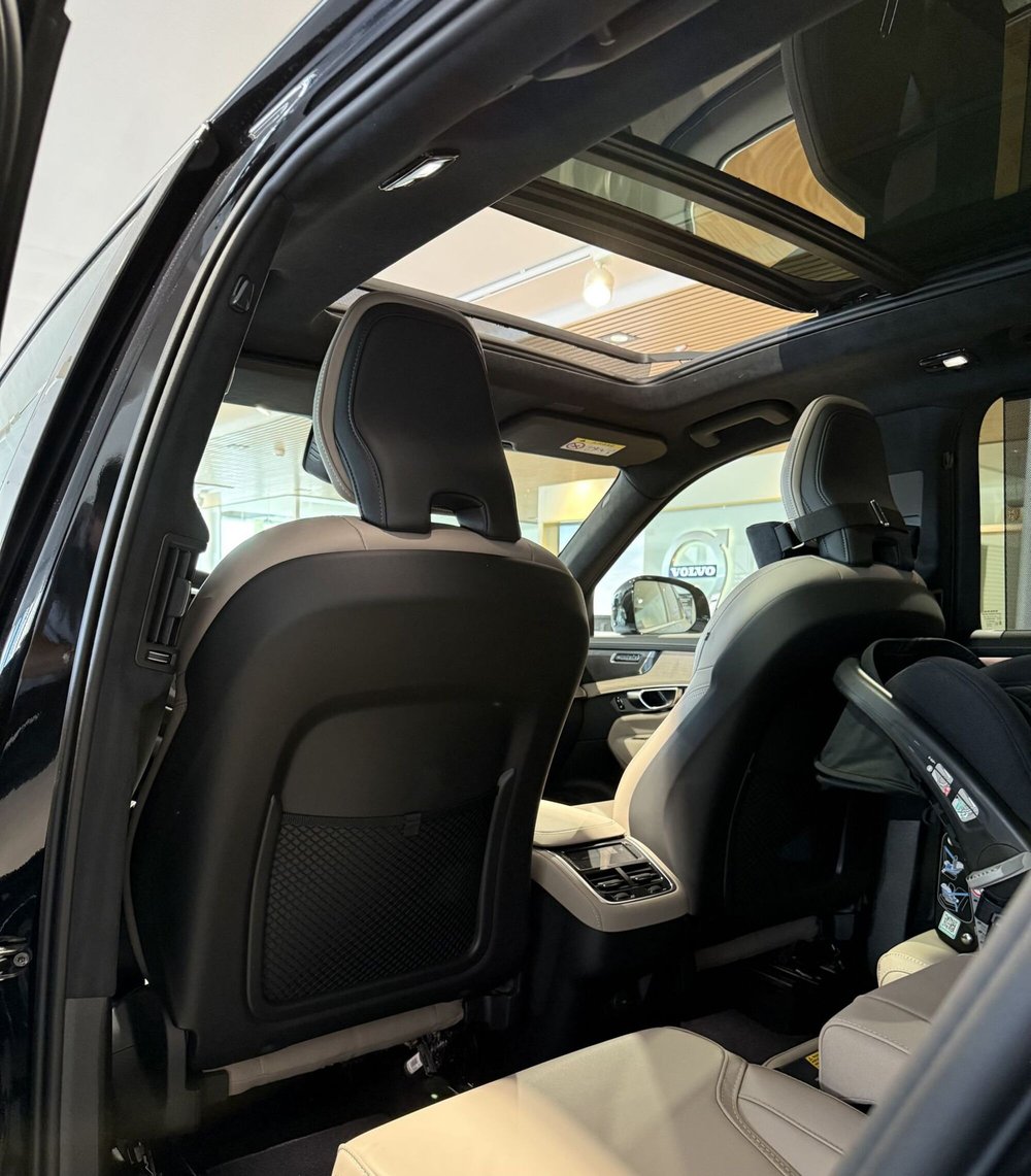 Volvo XC90 nuova a Parma (5)