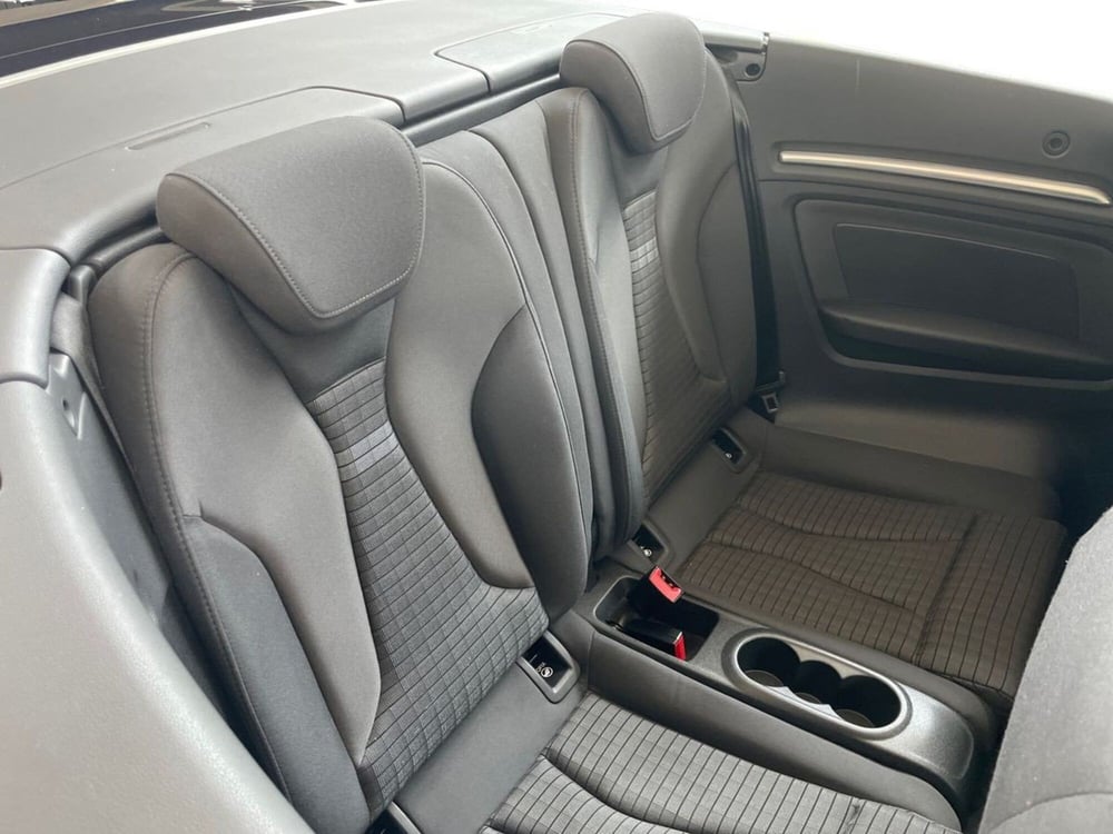 Audi A3 Cabrio usata a Milano (16)