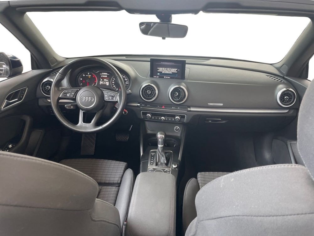 Audi A3 Cabrio usata a Milano (9)