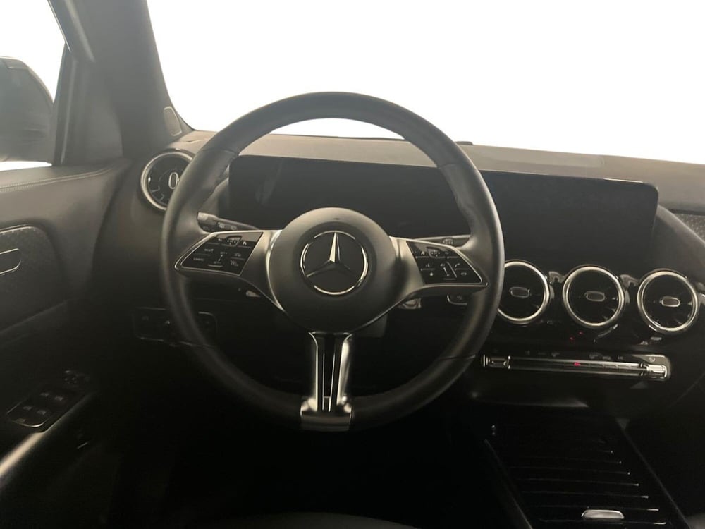 Mercedes-Benz GLA SUV usata a Monza e Brianza (11)