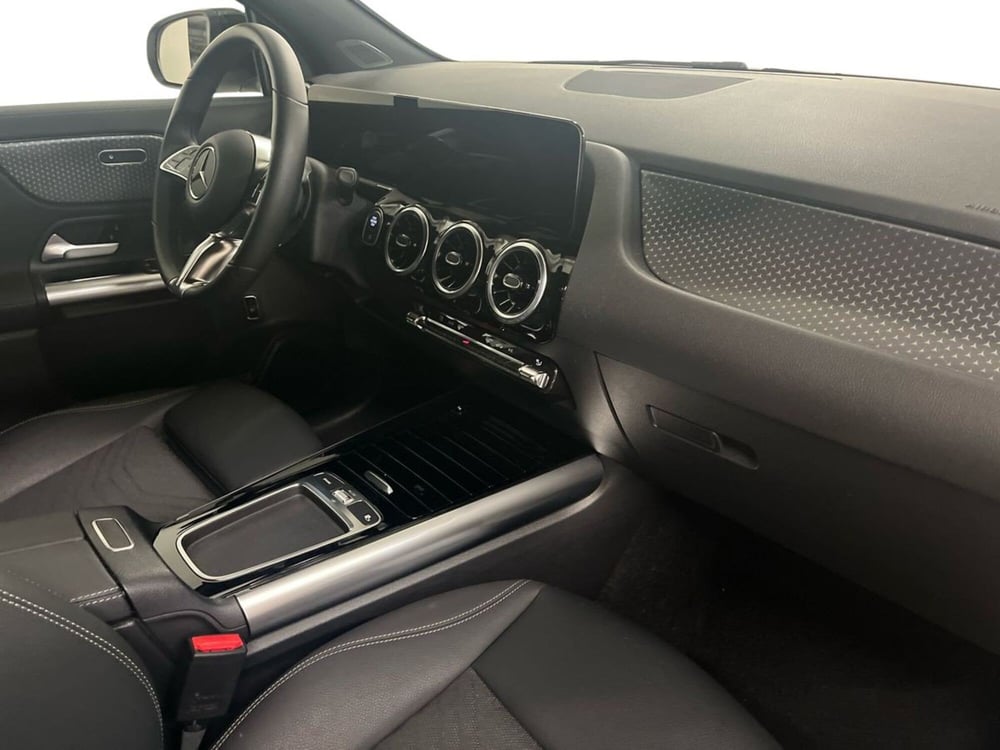 Mercedes-Benz GLA SUV usata a Monza e Brianza (15)