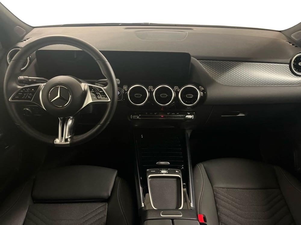 Mercedes-Benz GLA SUV usata a Monza e Brianza (9)