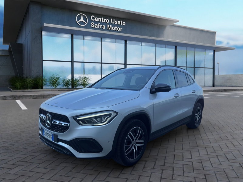 Mercedes-Benz GLA SUV usata a Cosenza