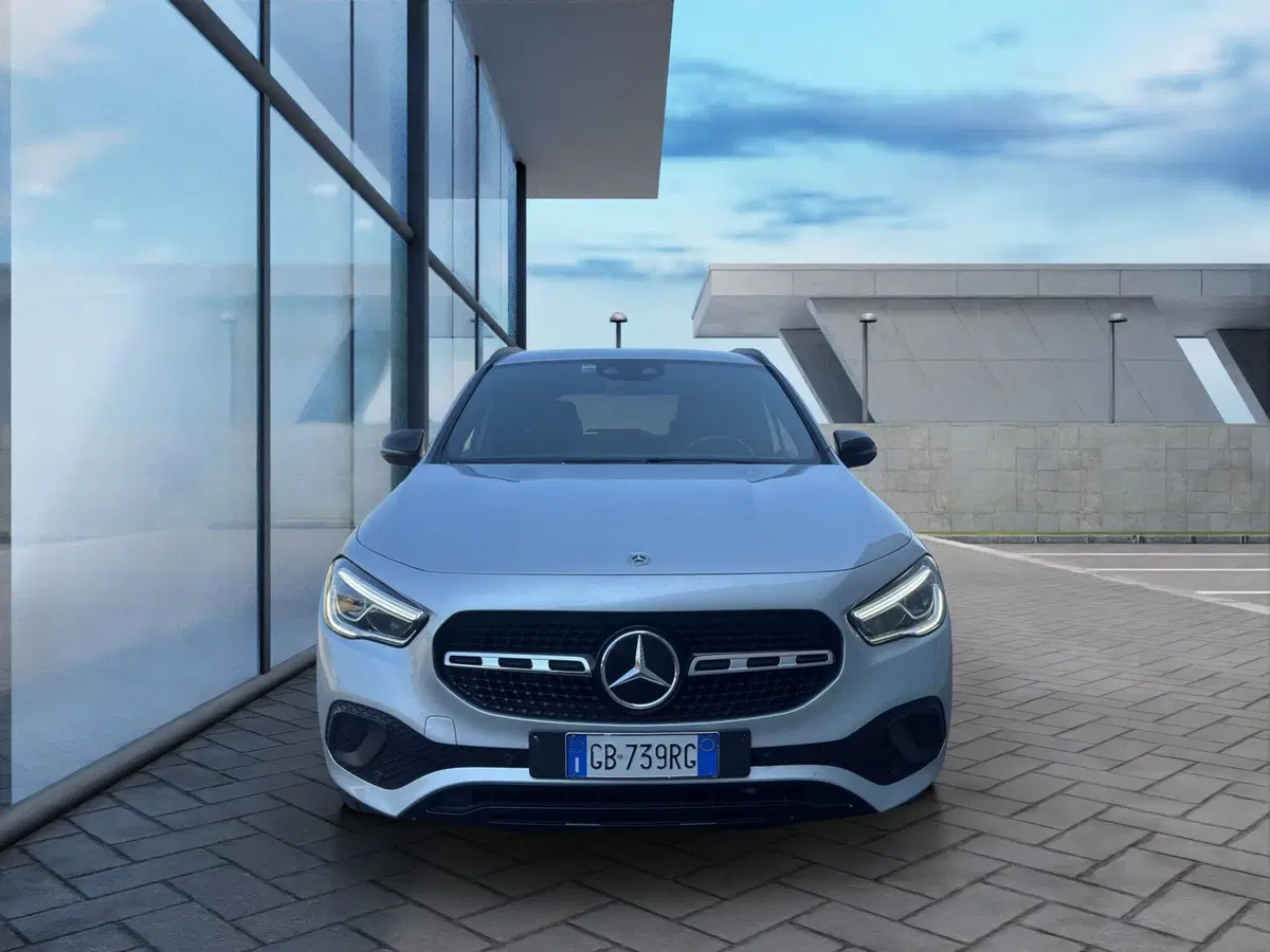 Mercedes-Benz GLA SUV usata a Cosenza (2)