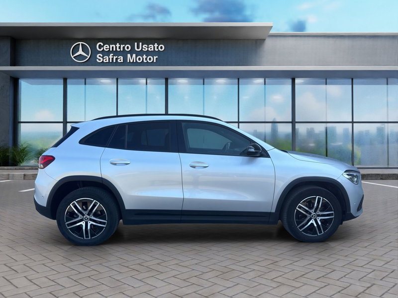 Mercedes-Benz GLA SUV usata a Cosenza (7)