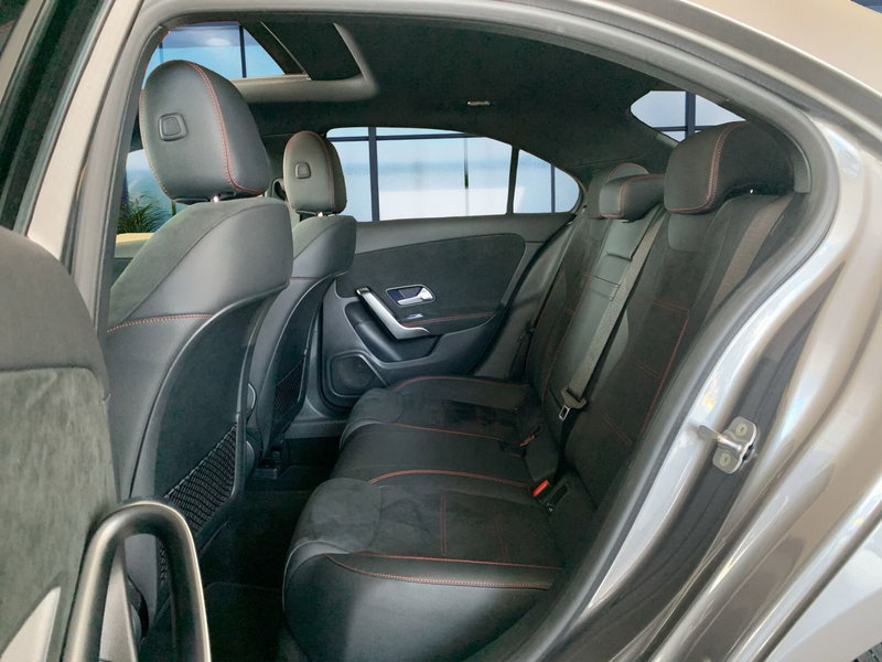 Mercedes-Benz Classe A Sedan usata a Cosenza (13)