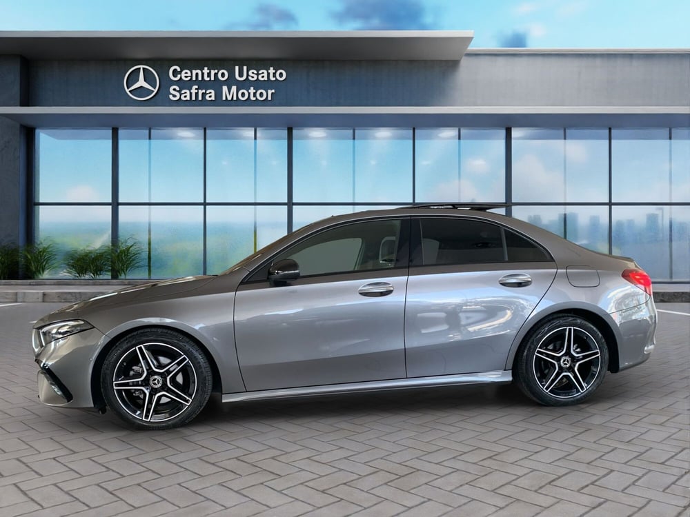 Mercedes-Benz Classe A Sedan usata a Cosenza (3)