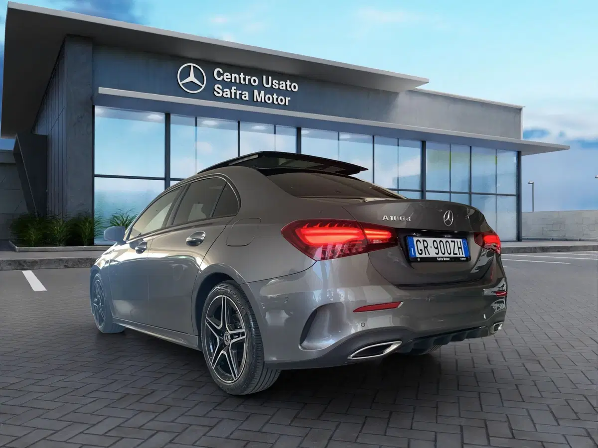 Mercedes-Benz Classe A Sedan usata a Cosenza (4)