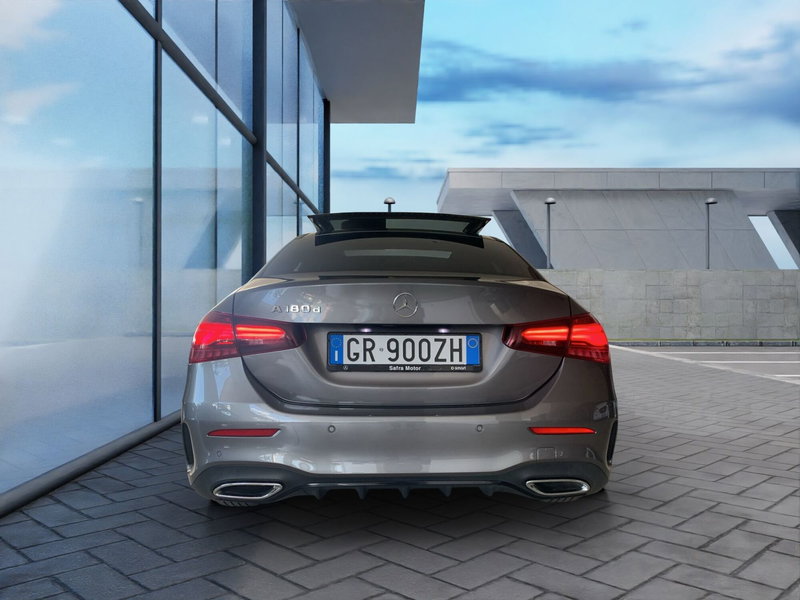 Mercedes-Benz Classe A Sedan usata a Cosenza (5)