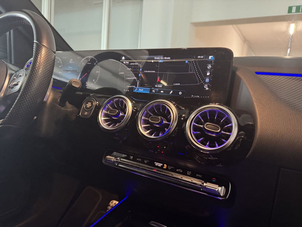 Mercedes-Benz GLA SUV usata a Messina (13)