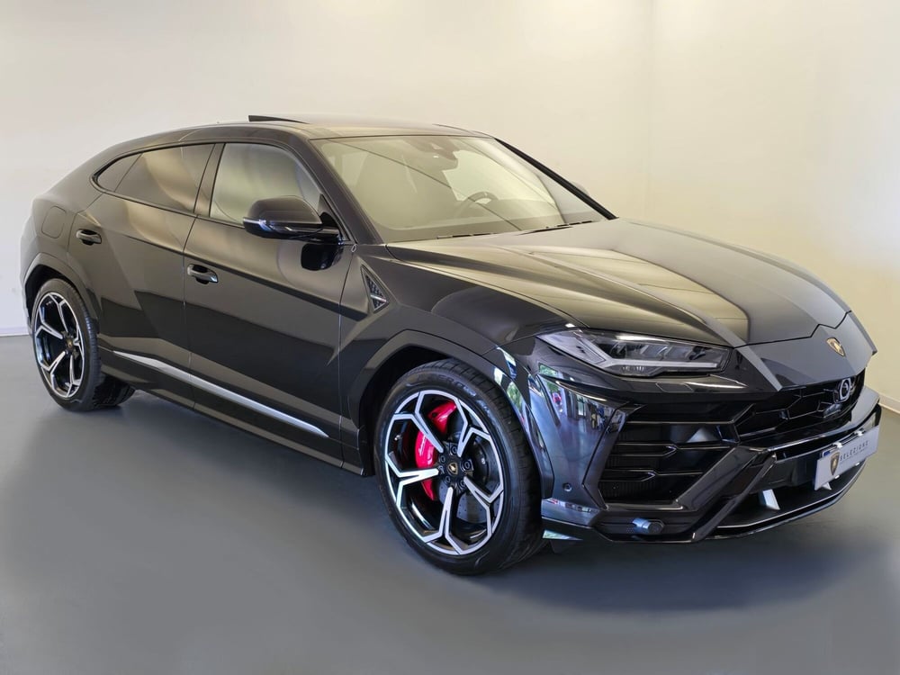 Lamborghini Urus usata a Bologna