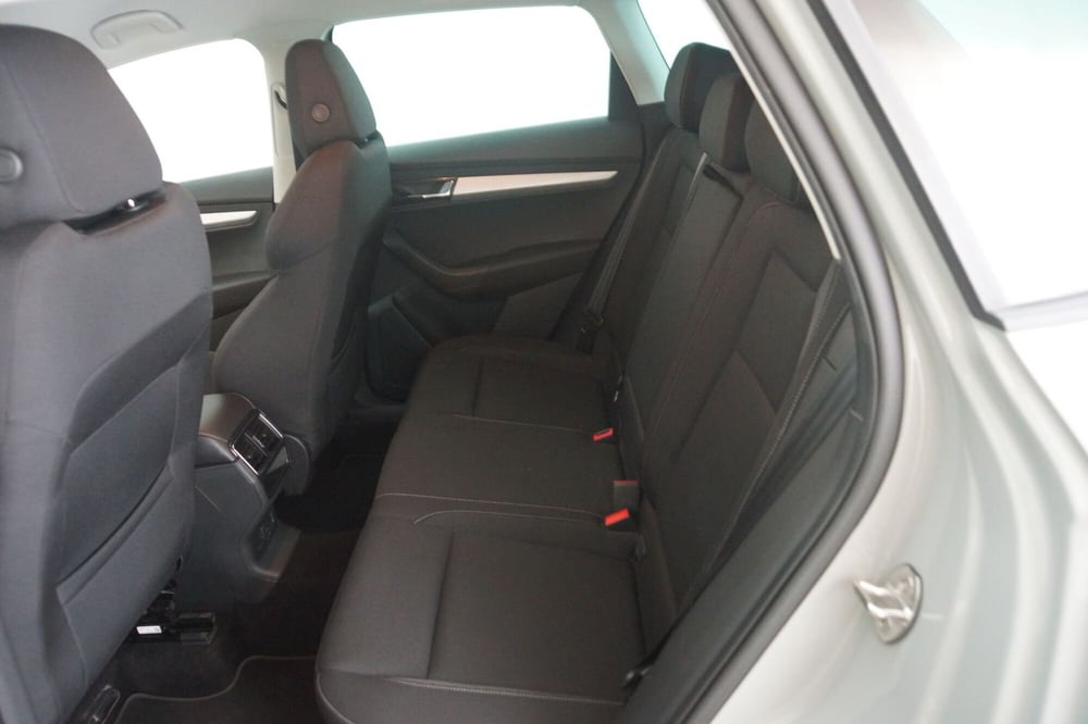 Skoda Karoq usata a Torino (8)