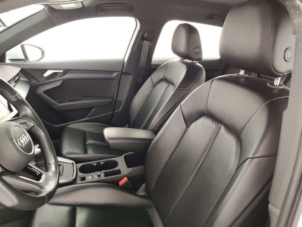 Audi A3 Sportback usata a Massa-Carrara (9)
