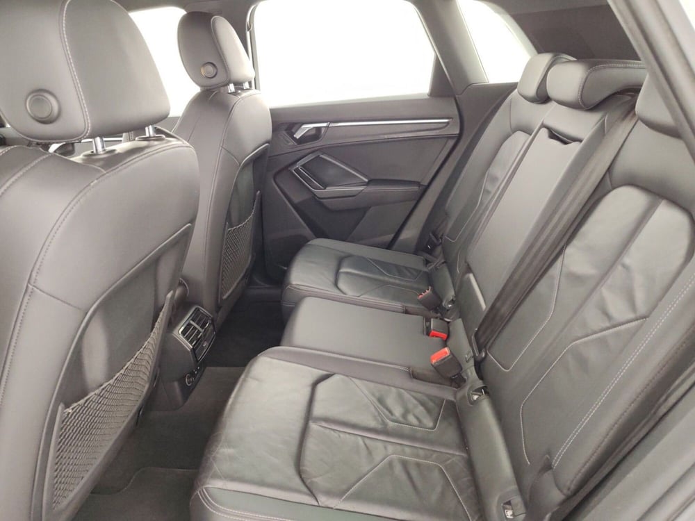 Audi Q3 Sportback usata a Massa-Carrara (12)
